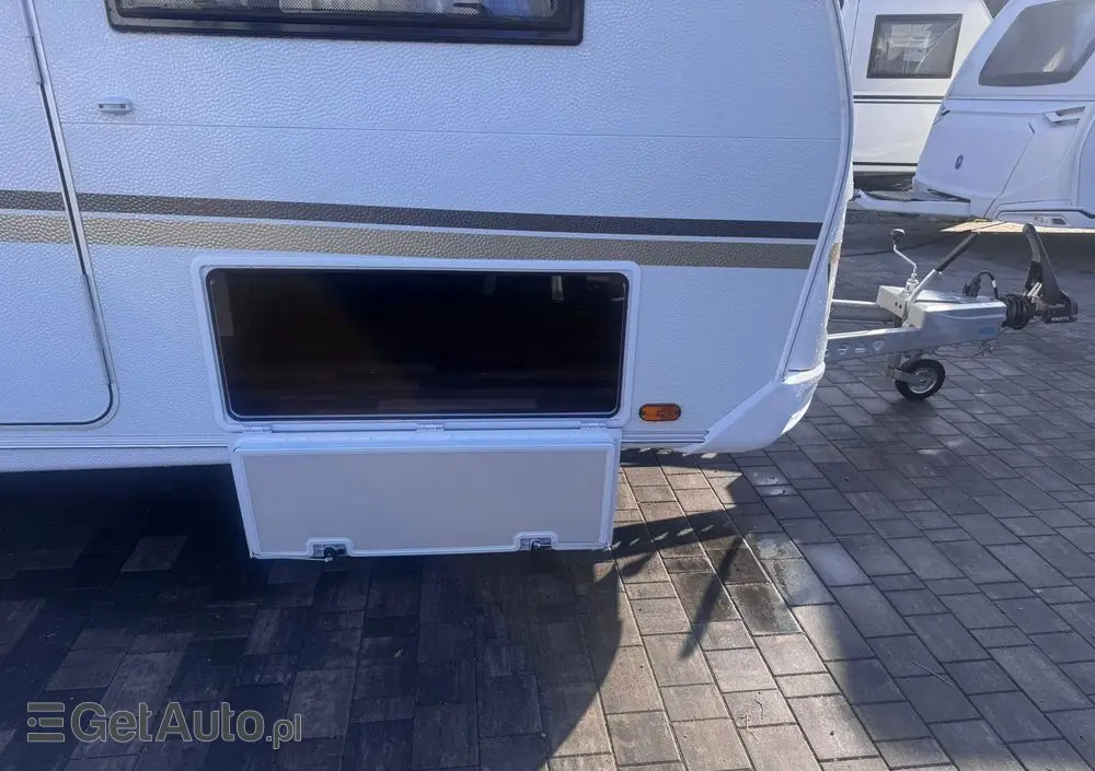 WEINSBERG CaraOne 550 QDK 