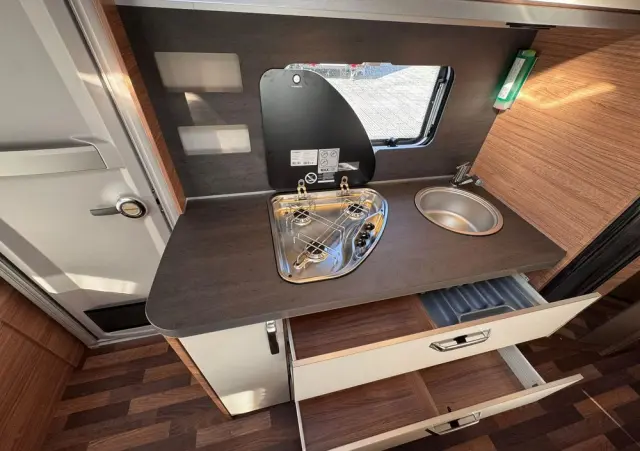 WEINSBERG CaraOne 550 QDK 