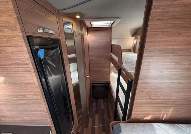 WEINSBERG CaraOne 550 QDK 