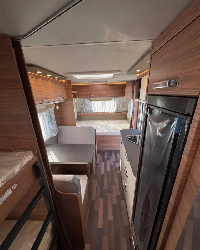 WEINSBERG CaraOne 550 QDK 