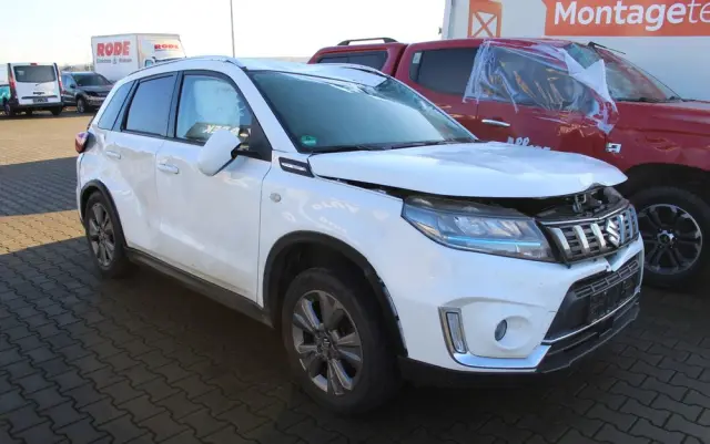 SUZUKI Vitara 1.4 Boosterjet Hybrid Comfort