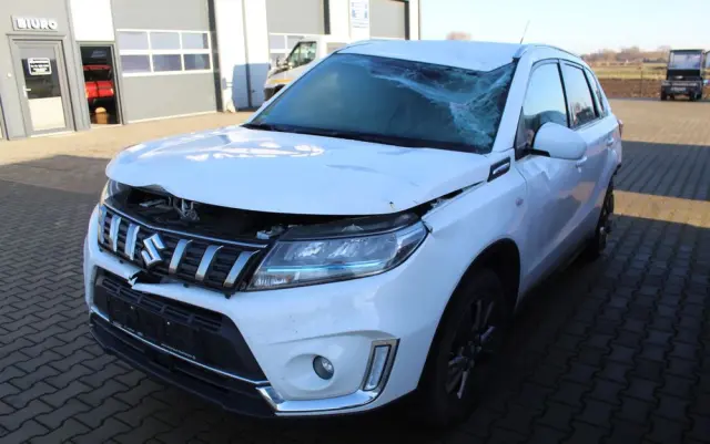SUZUKI Vitara 1.4 Boosterjet Hybrid Comfort