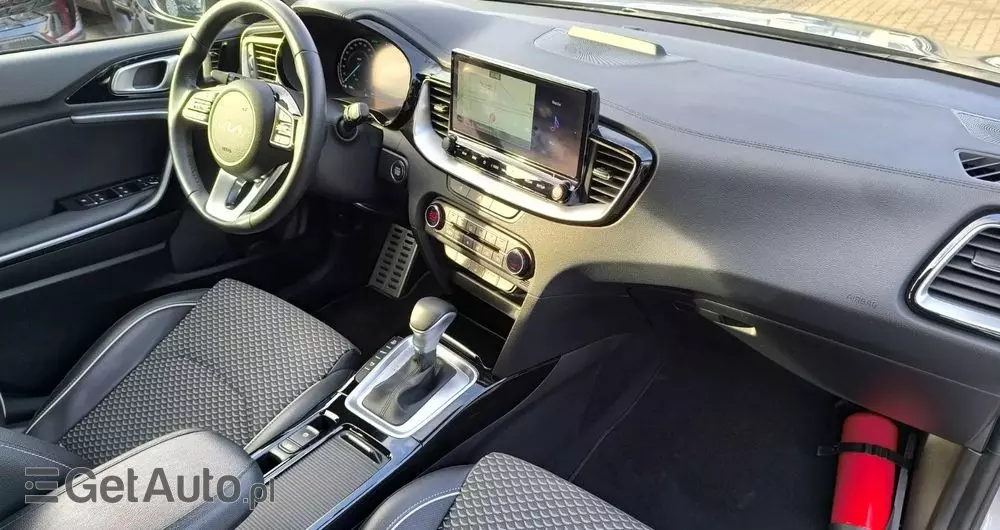 KIA XCeed 1.6 GDI PHEV L Business Line DCT