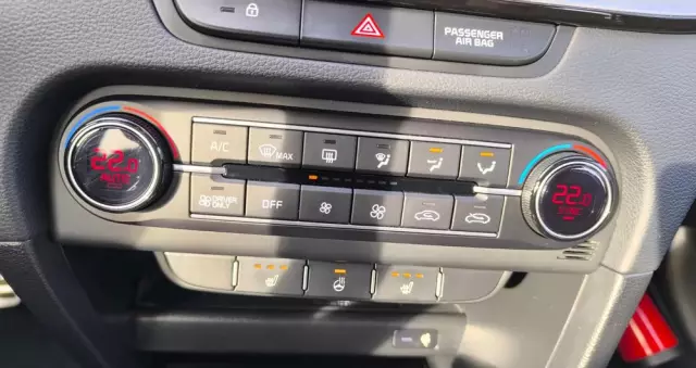 KIA XCeed 1.6 GDI PHEV L Business Line DCT