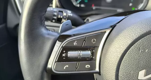 KIA XCeed 1.6 GDI PHEV L Business Line DCT