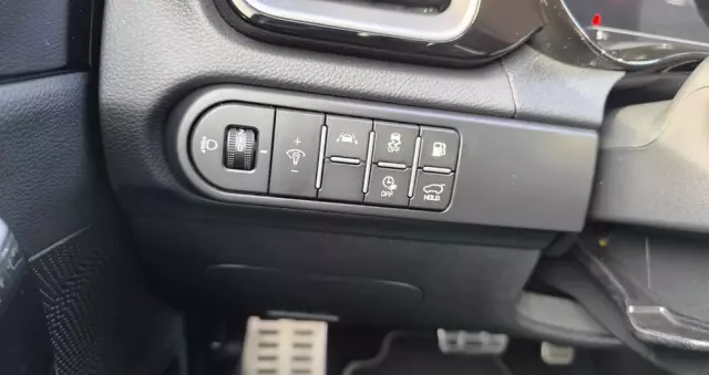 KIA XCeed 1.6 GDI PHEV L Business Line DCT