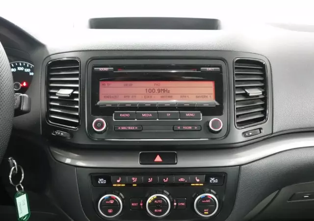 SEAT Alhambra 2.0 TDI Ecomotive Reference