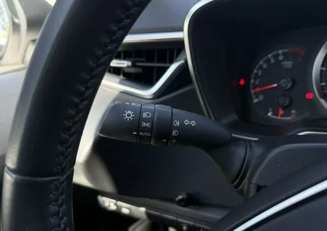 TOYOTA Corolla 1.5 Comfort MS