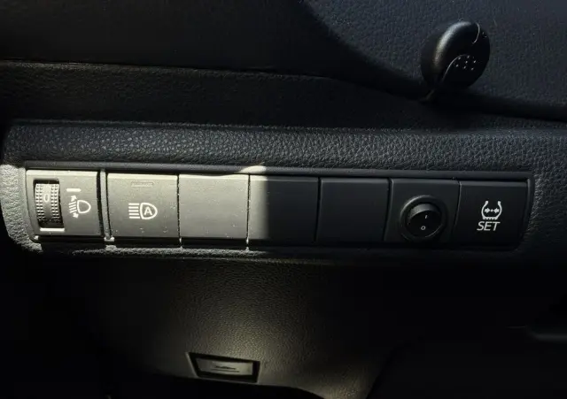 TOYOTA Corolla 1.5 Comfort MS