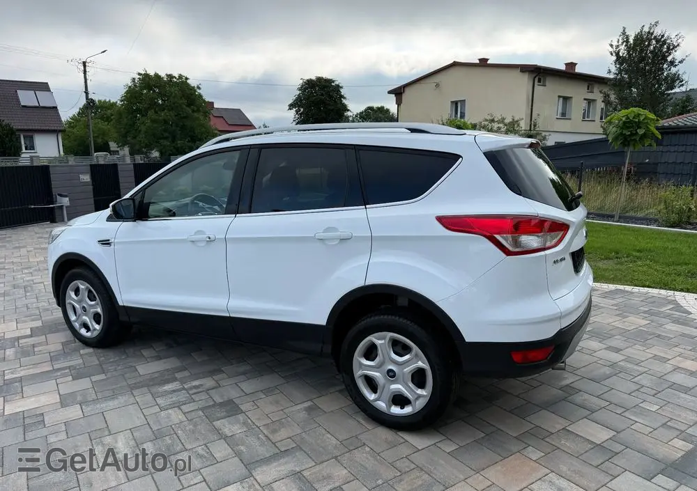 FORD Kuga 1.6 EcoBoost 2x4 Individual