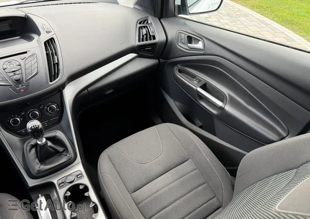 FORD Kuga 1.6 EcoBoost 2x4 Individual