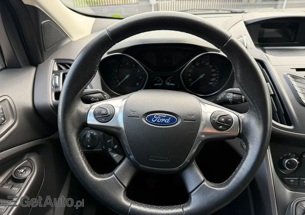FORD Kuga 1.6 EcoBoost 2x4 Individual