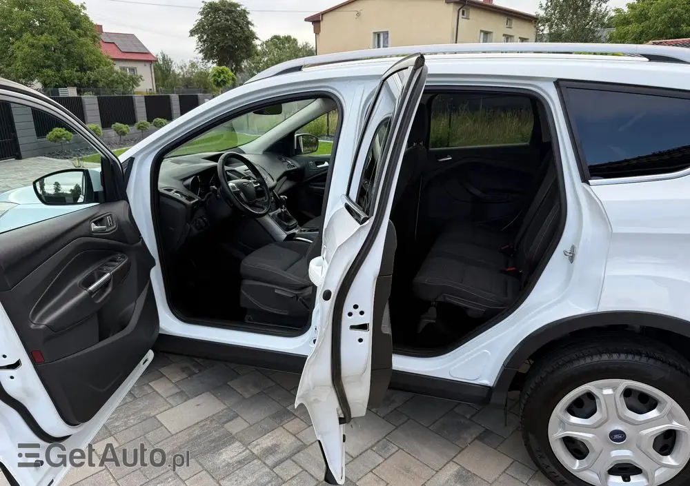 FORD Kuga 1.6 EcoBoost 2x4 Individual