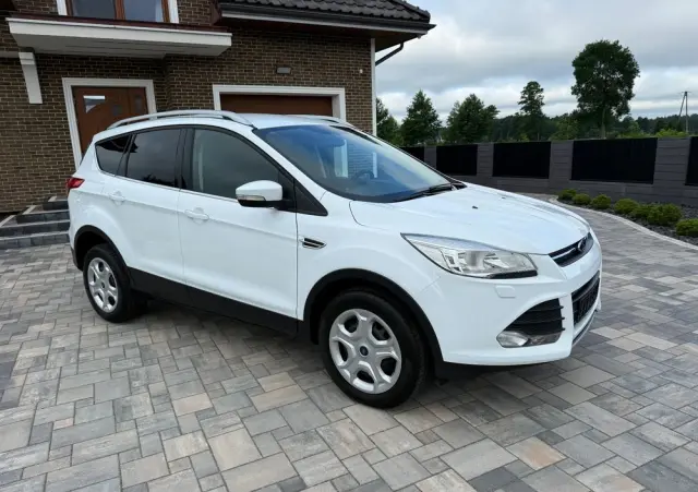 FORD Kuga 1.6 EcoBoost 2x4 Individual
