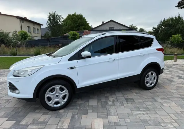 FORD Kuga 1.6 EcoBoost 2x4 Individual