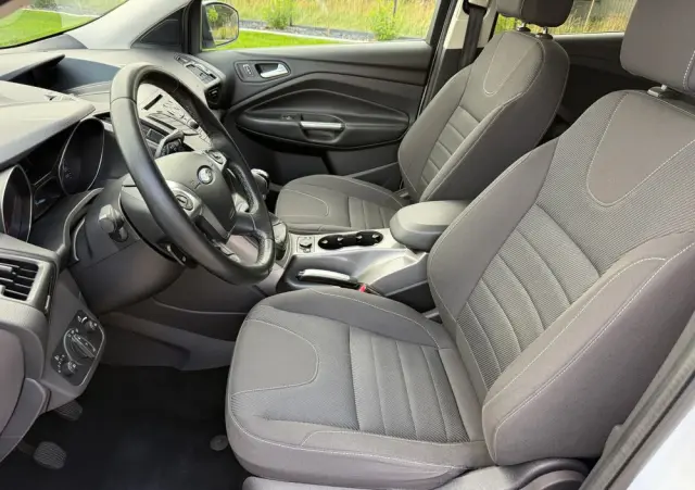 FORD Kuga 1.6 EcoBoost 2x4 Individual