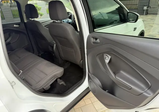 FORD Kuga 1.6 EcoBoost 2x4 Individual