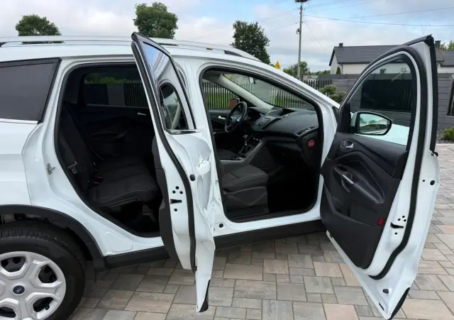 FORD Kuga 1.6 EcoBoost 2x4 Individual