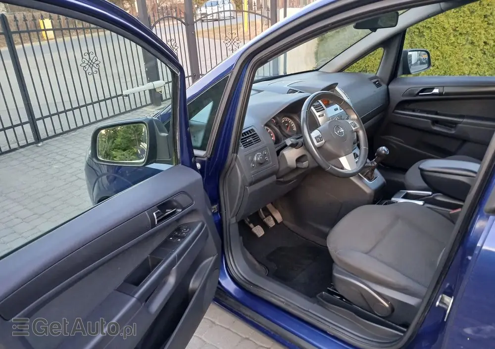 OPEL Zafira 
