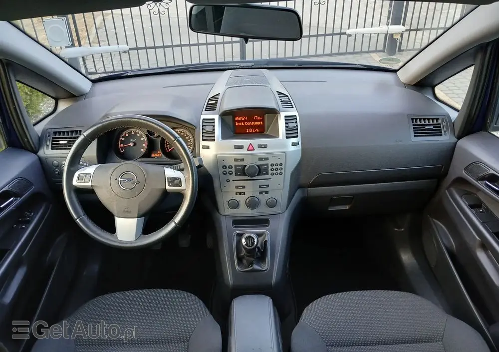 OPEL Zafira 