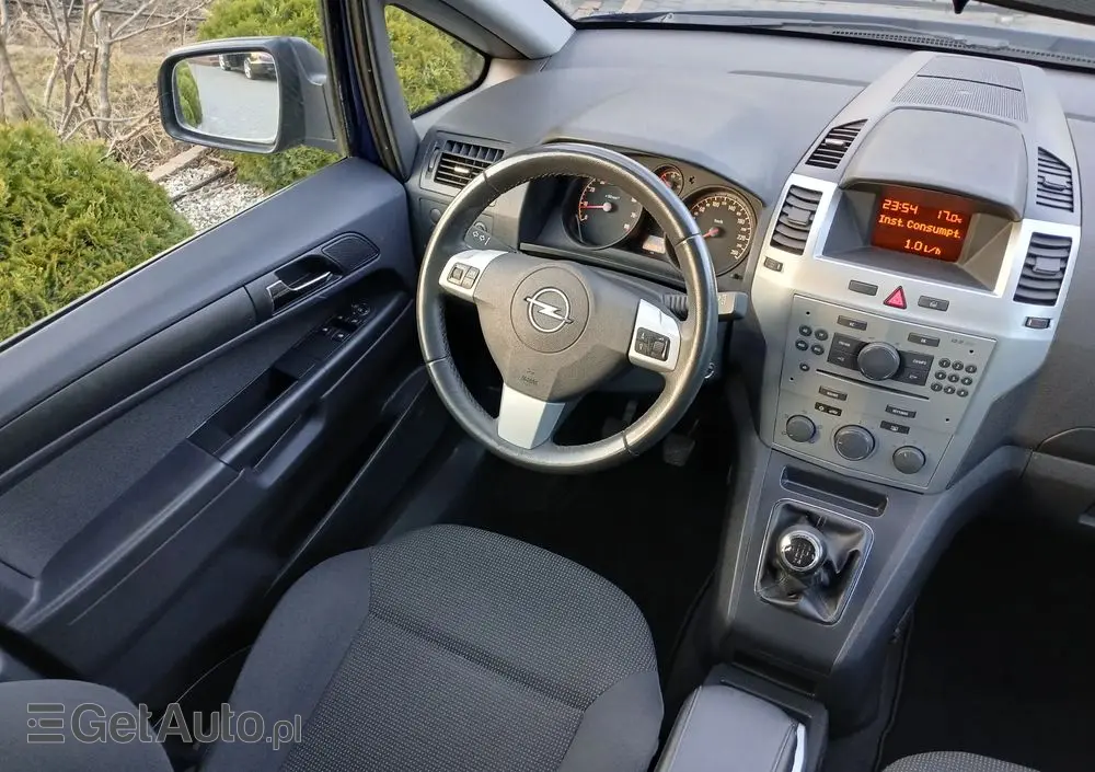 OPEL Zafira 