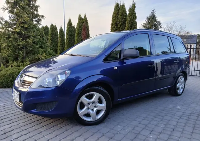 OPEL Zafira 