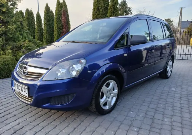 OPEL Zafira 