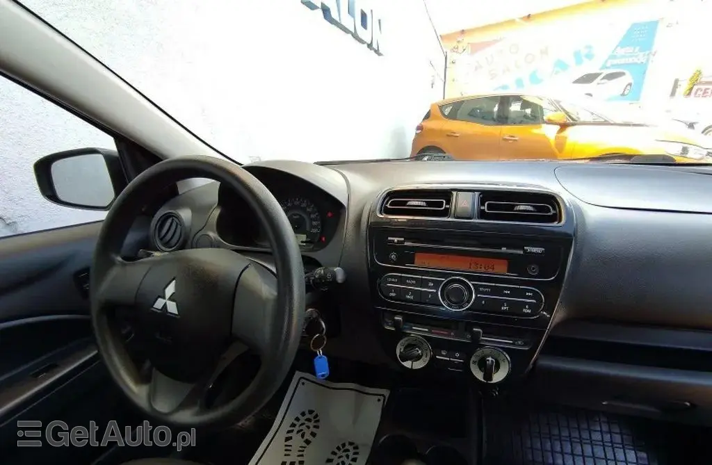 MITSUBISHI Space Star 