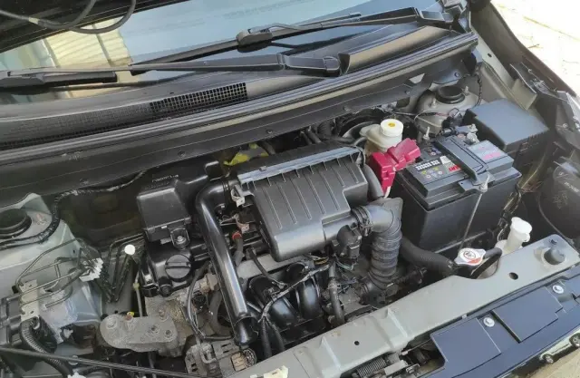 MITSUBISHI Space Star 