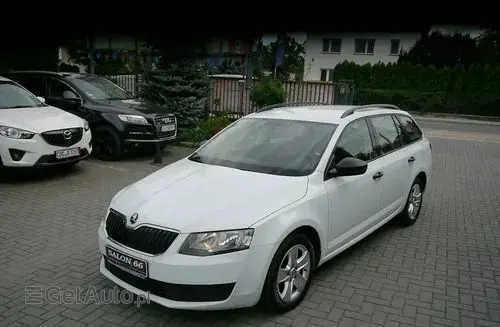 SKODA Octavia 