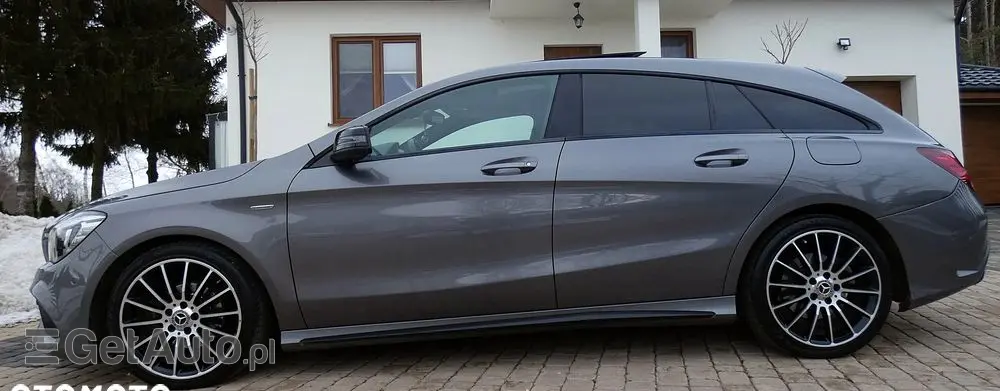 MERCEDES-BENZ CLA 200 (CDI) d 4-Matic AMG Line