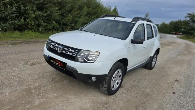 DACIA Duster Laureate