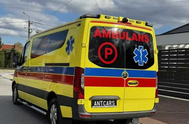 MERCEDES-BENZ Sprinter 