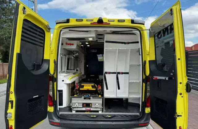 MERCEDES-BENZ Sprinter 