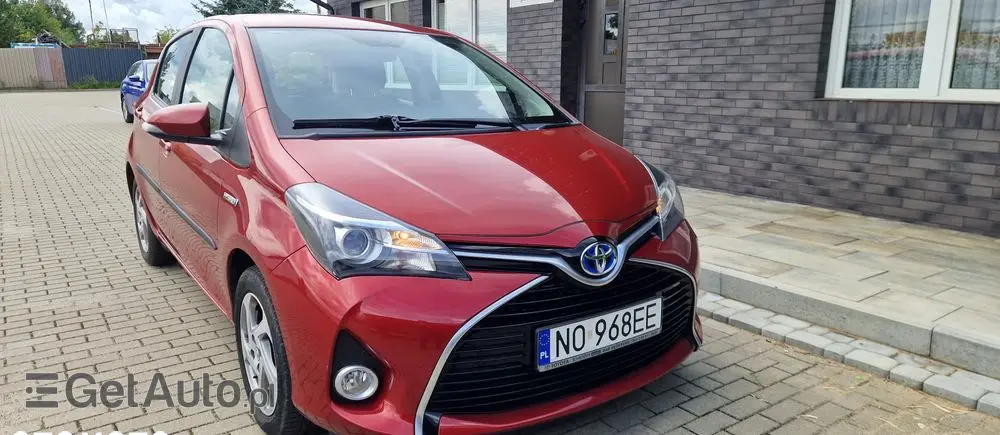 TOYOTA Yaris 1.5 VVT-i Team Deutschland