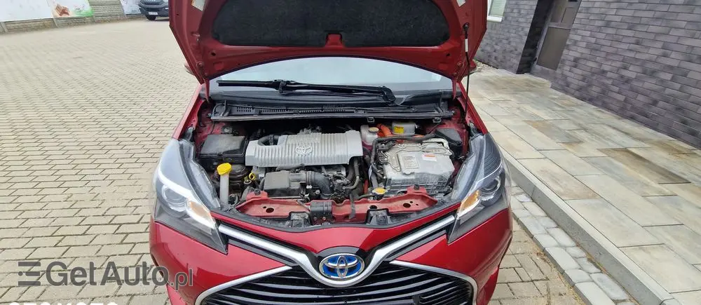 TOYOTA Yaris 1.5 VVT-i Team Deutschland