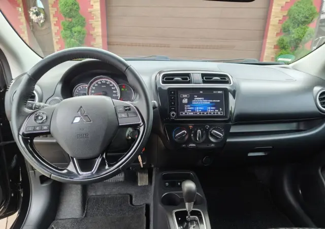 MITSUBISHI Space Star 
