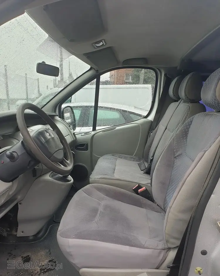 RENAULT Trafic Passenger FAP L2H1 Privilège