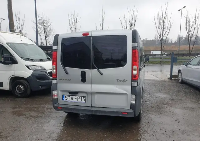 RENAULT Trafic Passenger FAP L2H1 Privilège