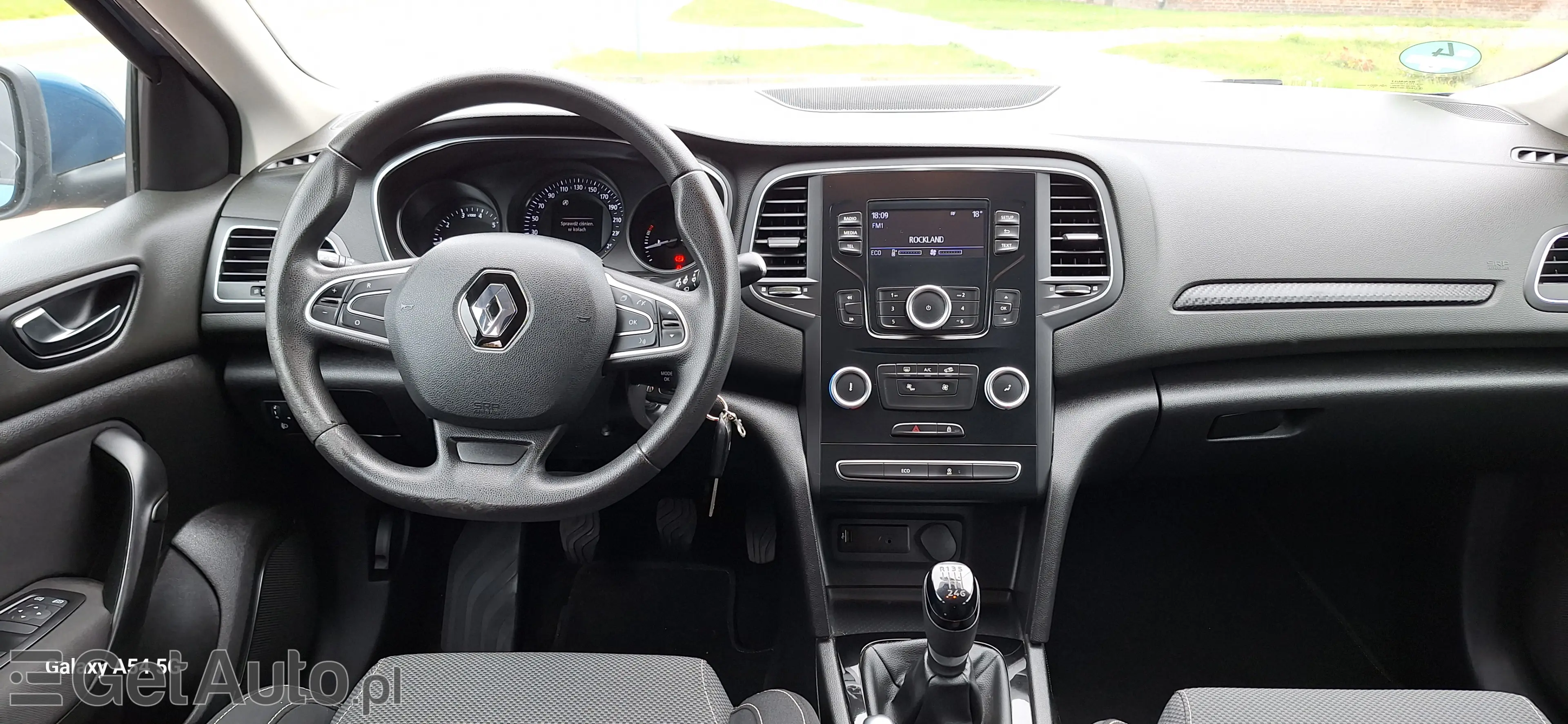 RENAULT Megane 
