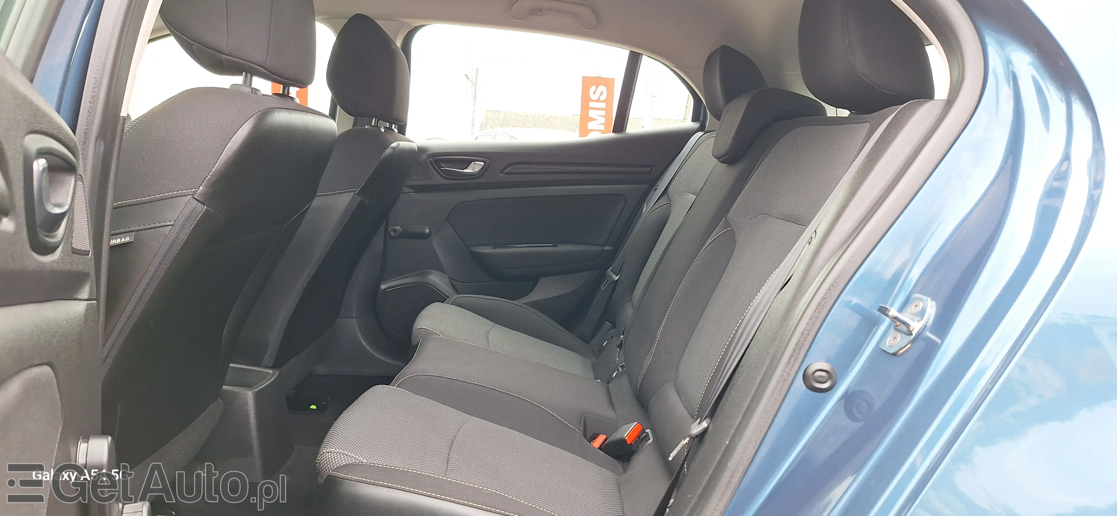 RENAULT Megane 