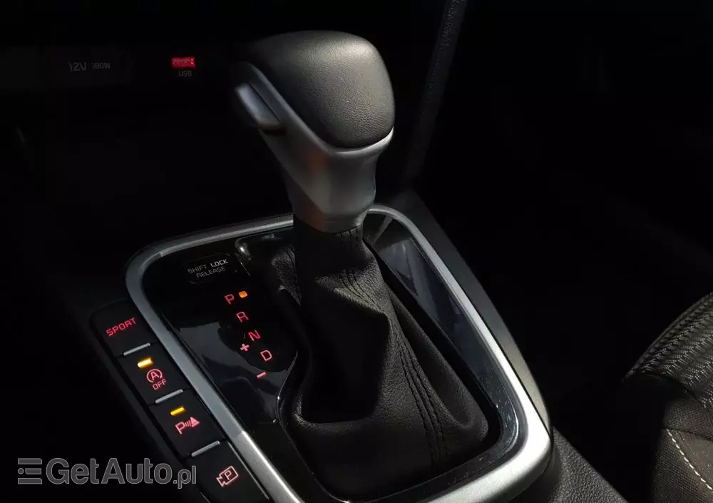 KIA XCeed 1.5 T-GDI M DCT