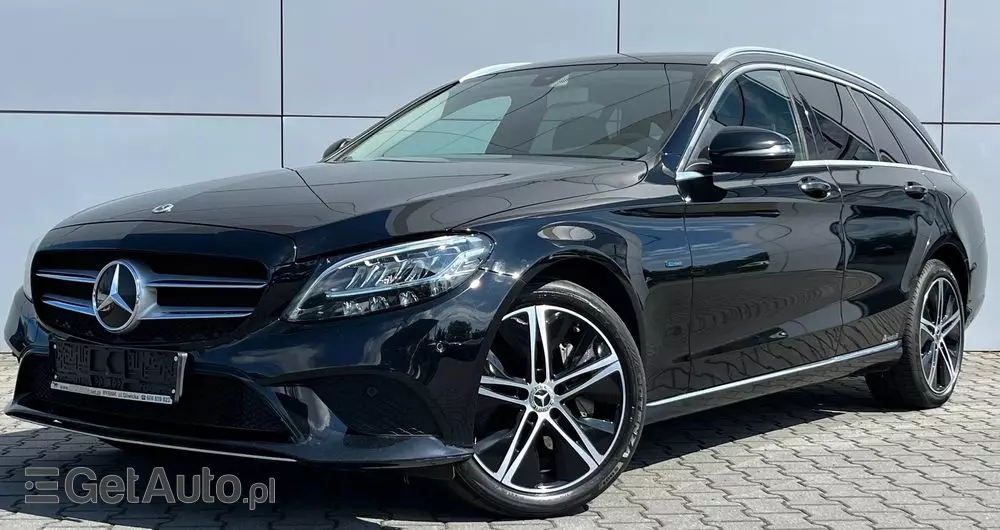 MERCEDES-BENZ Klasa C 300 de 9G-TRONIC