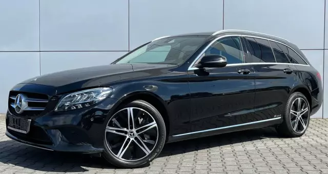 MERCEDES-BENZ Klasa C 300 de 9G-TRONIC