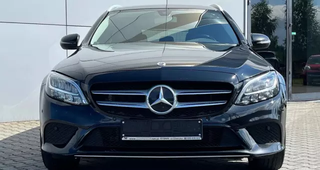 MERCEDES-BENZ Klasa C 300 de 9G-TRONIC