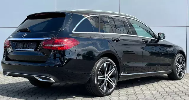 MERCEDES-BENZ Klasa C 300 de 9G-TRONIC