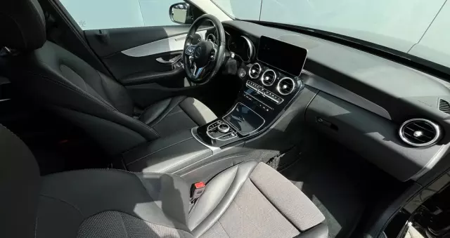 MERCEDES-BENZ Klasa C 300 de 9G-TRONIC