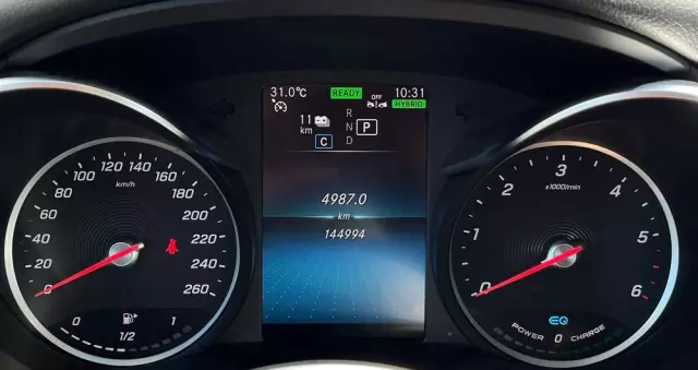 MERCEDES-BENZ Klasa C 300 de 9G-TRONIC