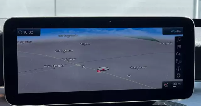 MERCEDES-BENZ Klasa C 300 de 9G-TRONIC