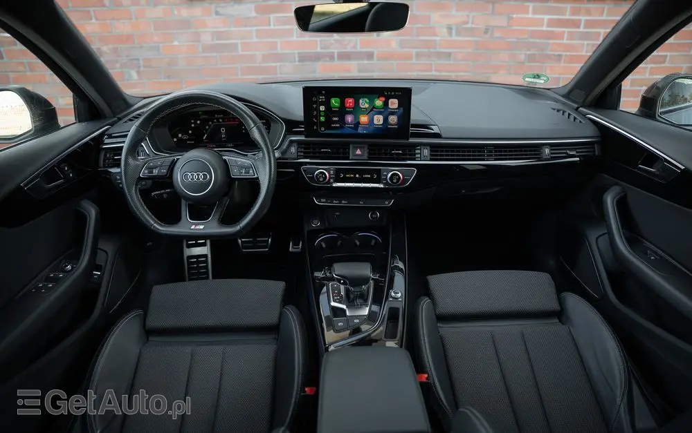 AUDI A4 Avant 35 TFSI S tronic S line